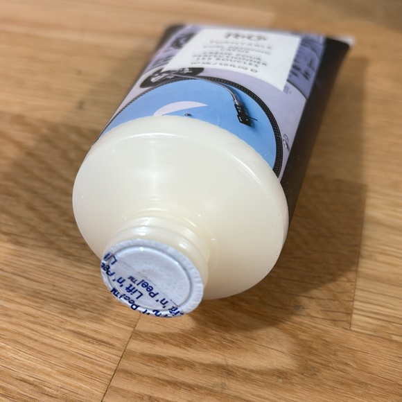 R+Co Turntable Curl Defining Creme - Picture 3 of 3